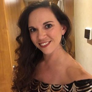 Meet your Posher, Jacqueline